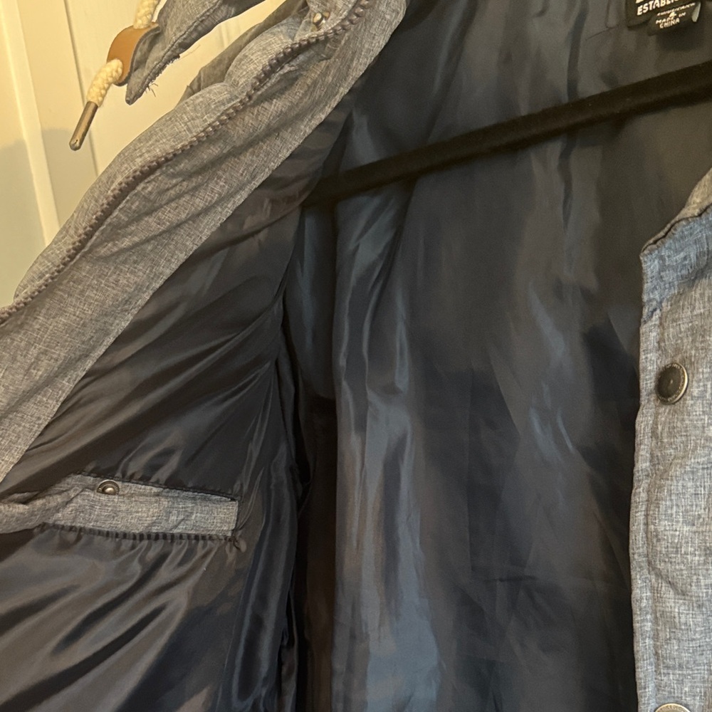 Men's Blue/Gray Puffer Jacket - Picture 7 of 10